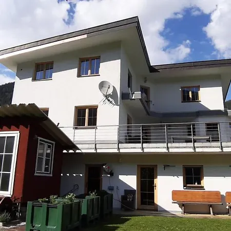 Rackhof Appartamento Oberlienz