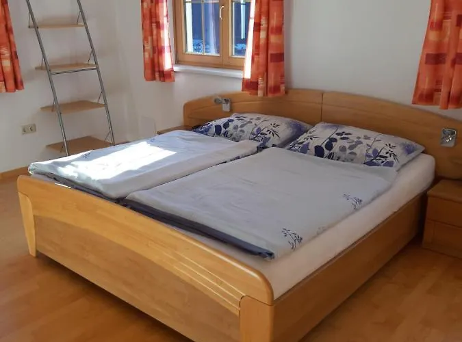 Rackhof Apartament *